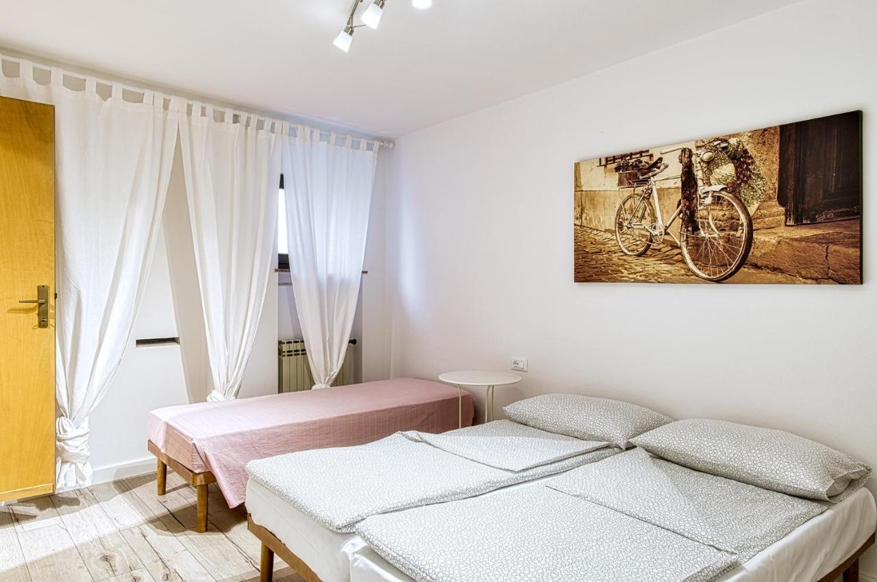 マルチェージネ Casa Raffaeleヴィラ エクステリア 写真